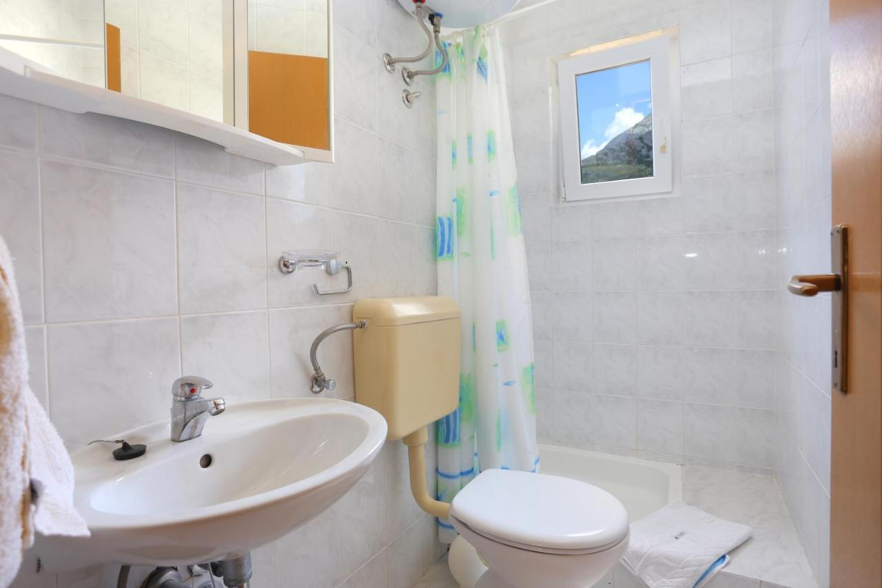 Apartment Tucepi 2676B Buitenkant foto
